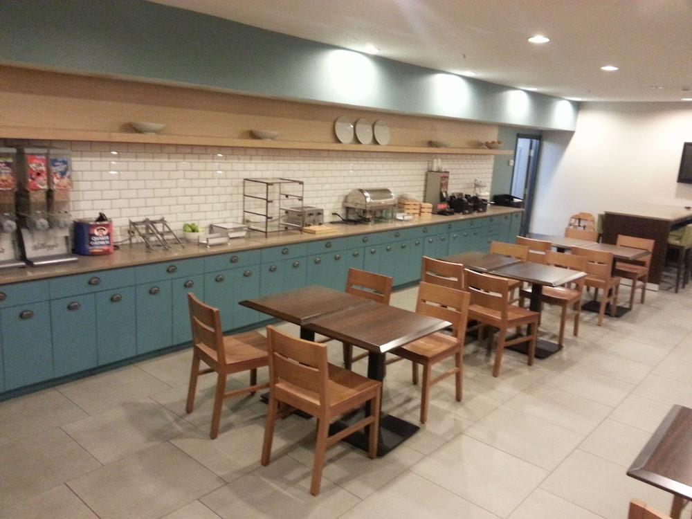 Country Inn & Suites By Radisson, Columbus Airport, Oh المظهر الخارجي الصورة